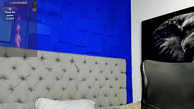 andres-clark92 online show from February 2026 04:04:01 PM