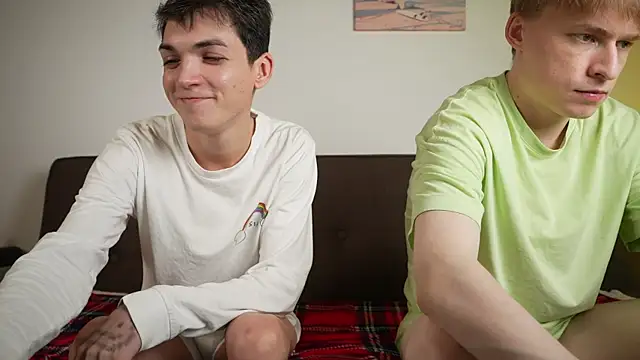 MattyandAiden online show from December 2025 06:47:02 PM