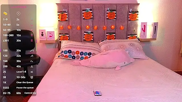 juliana-mancini online show from October 2025 05:04:02 PM