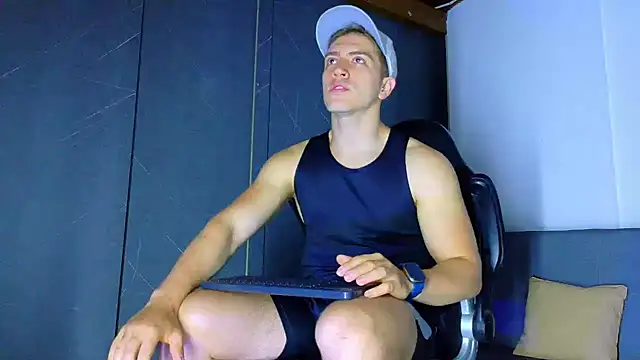 ALANNFERRER online show from January 2026 10:07:02 AM