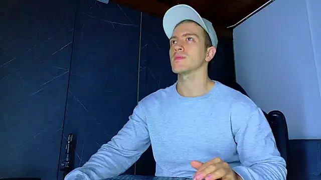 ALANNFERRER online show from February 2026 10:12:01 AM