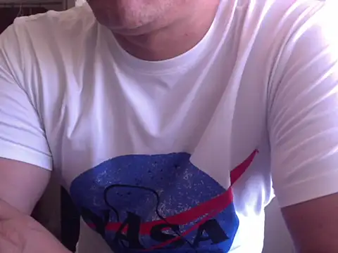 zeusmasterhorny online show from October 2025 04:19:01 PM