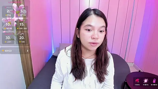 Laurent Scott  online show from October 2025 12:23:02 PM