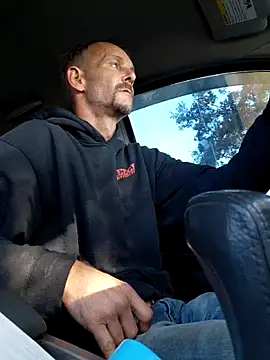 Hungwell1515 online show from December 2025 03:05:01 PM