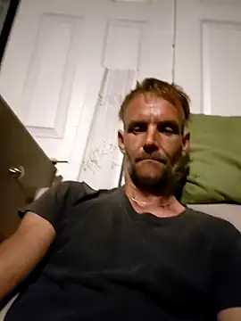 Hungwell1515 online show from February 2026 06:02:02 AM