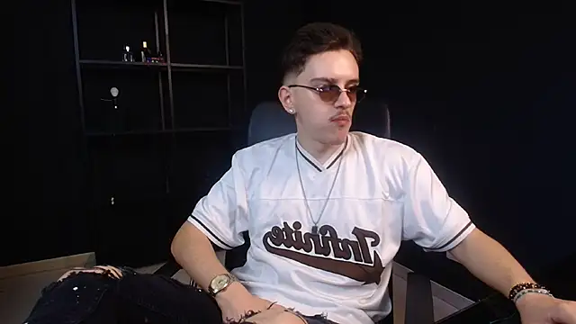FelixStarkk online show from June 2026 04:26:02 AM