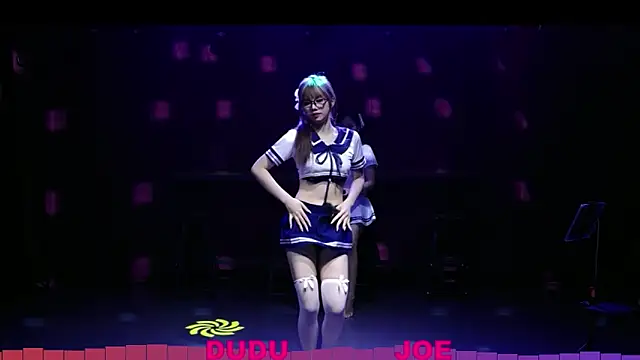 Snapshot of yznt-dudu chatting on October 2025 04:48:01 AM yznt-dudu online show from October 2025 04:48:01 AM