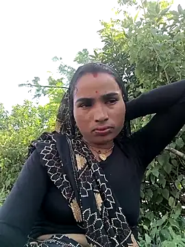 Hot raaani online show from September 2025 09:01:01 AM