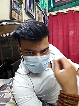 krishx776 online show from November 2025 09:42:02 AM