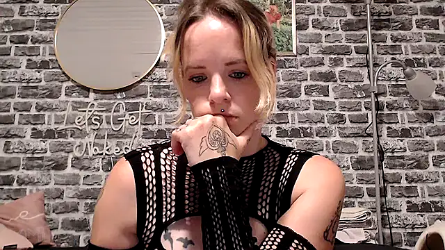 Snapshot of SexyMilf_37 chatting on June 2026 07:30:01 PM SexyMilf 37 online show from June 2026 07:30:01 PM