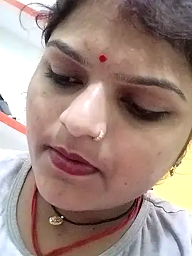 Hot mirchjii online show from September 2025 10:40:02 AM