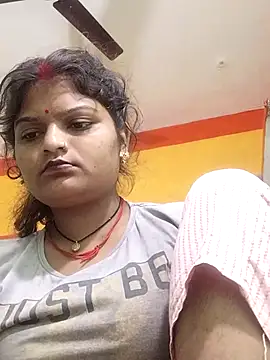 Hot mirchjii online show from October 2025 11:27:02 PM