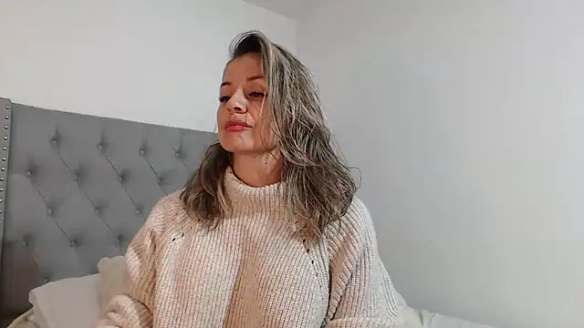 Snapshot of tammyandradee chatting on September 2025 03:50:02 AM tammyandradee online show from September 2025 03:50:02 AM