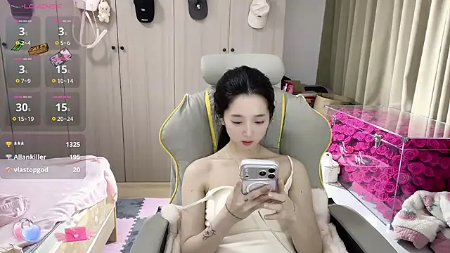 OiOi-666 online show from February 2026 01:38:01 PM