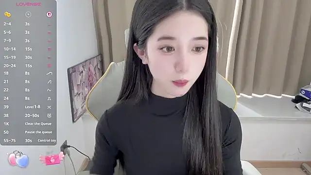 Snapshot of OiOi-666 chatting on May 2026 01:45:01 AM OiOi-666 online show from May 2026 01:45:01 AM