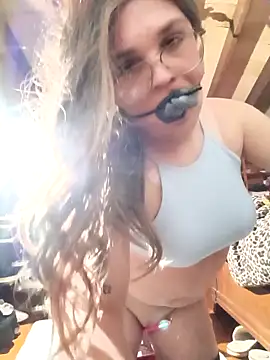 laiuusss69 online show from February 2026 12:07:01 AM