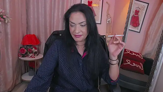 MyLovOne online show from October 2025 11:11:01 AM