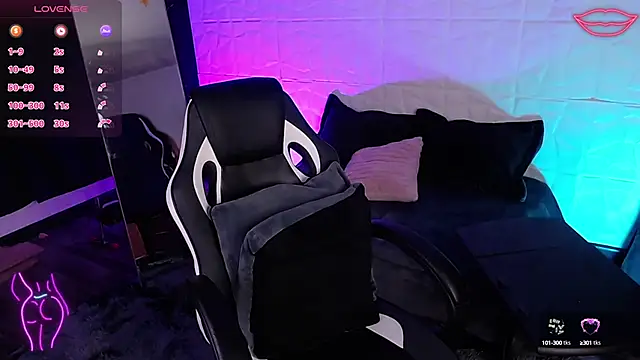 violetjane online show from September 2025 01:57:02 PM