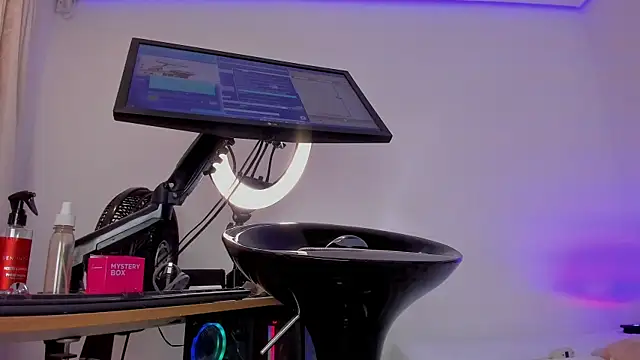 eva rain  online show from January 2026 05:54:02 AM