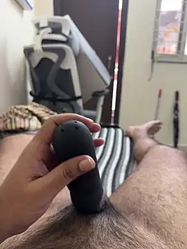 Snapshot of Yourslovingdick chatting on July 2026 10:21:01 AM Yourslovingdick online show from July 2026 10:21:01 AM
