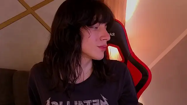 devils cry online show from October 2025 04:33:01 AM