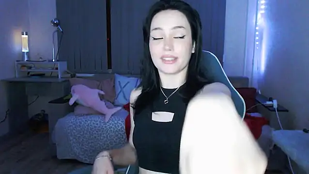 cutefrendlyuser online show from April 2026 07:31:02 PM