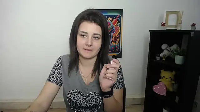 Snapshot of Katrin_kiss_ chatting on September 2025 01:32:01 PM Katrin kiss online show from September 2025 01:32:01 PM