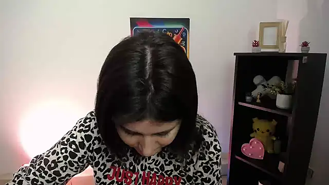 Katrin kiss  online show from September 2025 12:54:01 PM