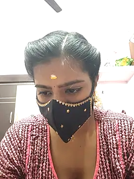 Snapshot of Tamil-Meenu12 chatting on October 2025 05:48:02 AM Tamil-Meenu12 online show from October 2025 05:48:02 AM