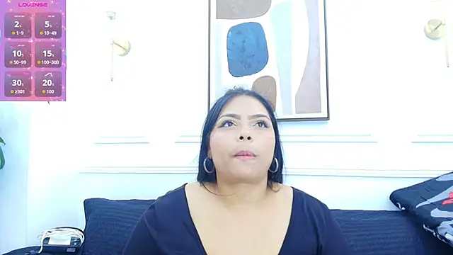 Daisy Price online show from October 2025 10:46:02 AM