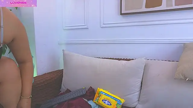 Daisy Price online show from April 2026 10:34:01 AM