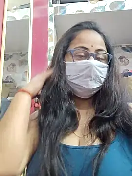 nisha 1110 online show from February 2026 06:17:01 PM