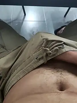 jonnydzKK online show from September 2025 10:29:01 AM