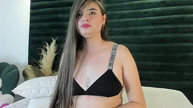 LiliCarterm online show from April 2026 03:33:01 AM