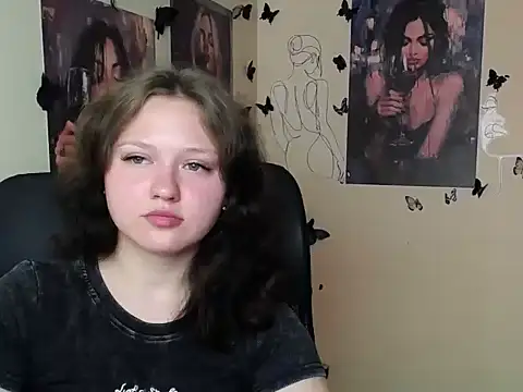 LadyAlice  online show from June 2026 06:03:01 AM