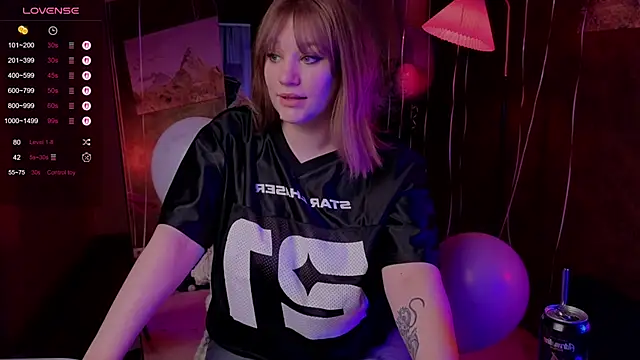 Morvelyn online show from October 2025 06:19:01 PM