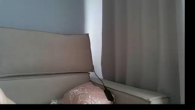 Aleksa003 online show from October 2025 06:31:01 AM