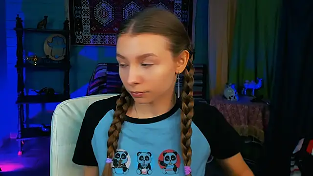 JulieDaniel online show from September 2025 04:12:01 AM