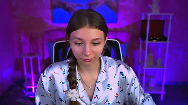 JulieDaniel online show from September 2025 08:16:02 AM