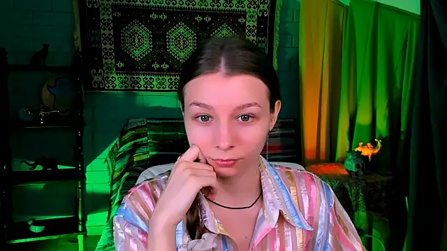 JulieDaniel online show from November 2025 04:17:02 AM