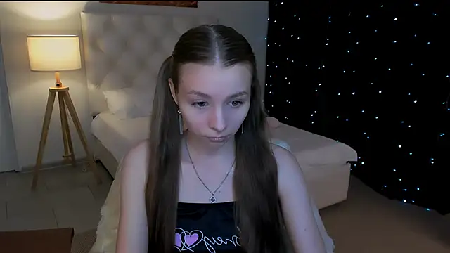 JulieDaniel online show from February 2026 04:19:02 AM