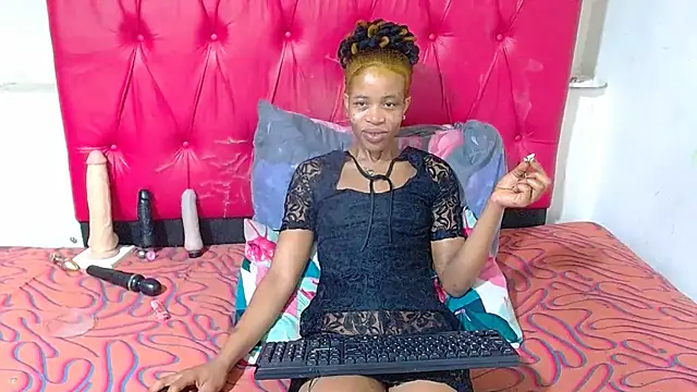 SexyChantyBabe25 online show from March 2026 08:37:01 PM