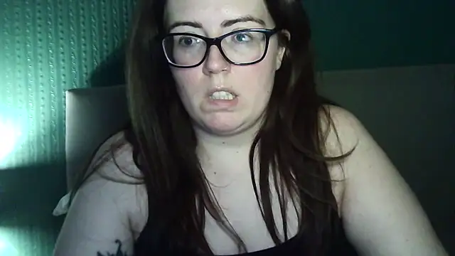 Curvy-BellaX online show from October 2025 07:55:01 PM