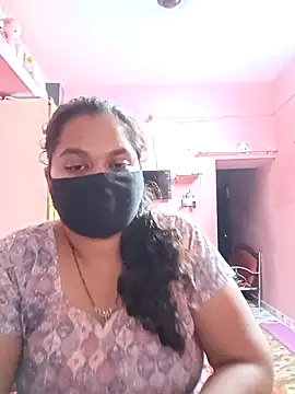 Snapshot of biggbobbsgirl chatting on September 2025 06:07:01 PM biggbobbsgirl online show from September 2025 06:07:01 PM