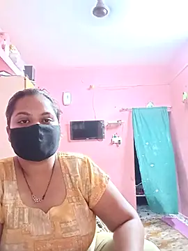 Snapshot of biggbobbsgirl chatting on October 2025 06:38:02 PM biggbobbsgirl online show from October 2025 06:38:02 PM