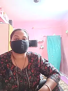 Snapshot of biggbobbsgirl chatting on October 2025 06:39:01 PM biggbobbsgirl online show from October 2025 06:39:01 PM