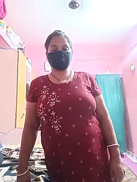 Snapshot of biggbobbsgirl chatting on October 2025 06:28:02 PM biggbobbsgirl online show from October 2025 06:28:02 PM