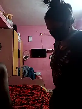 Snapshot of biggbobbsgirl chatting on November 2025 05:24:01 PM biggbobbsgirl online show from November 2025 05:24:01 PM