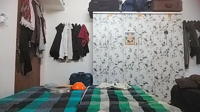 Rahulisagoodguy online show from December 2025 11:50:02 AM