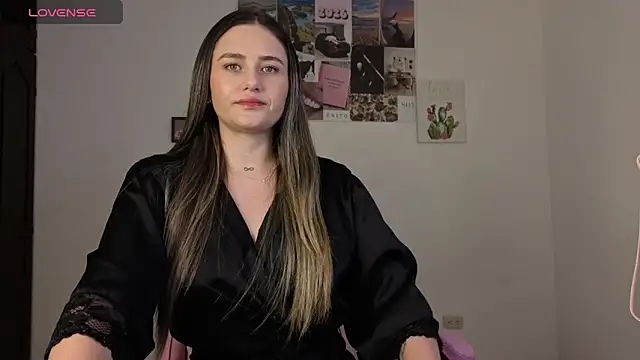 Veronika  Winslow  online show from April 2026 04:26:02 AM